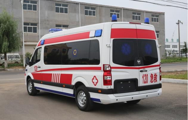 衢州出院转院救护车